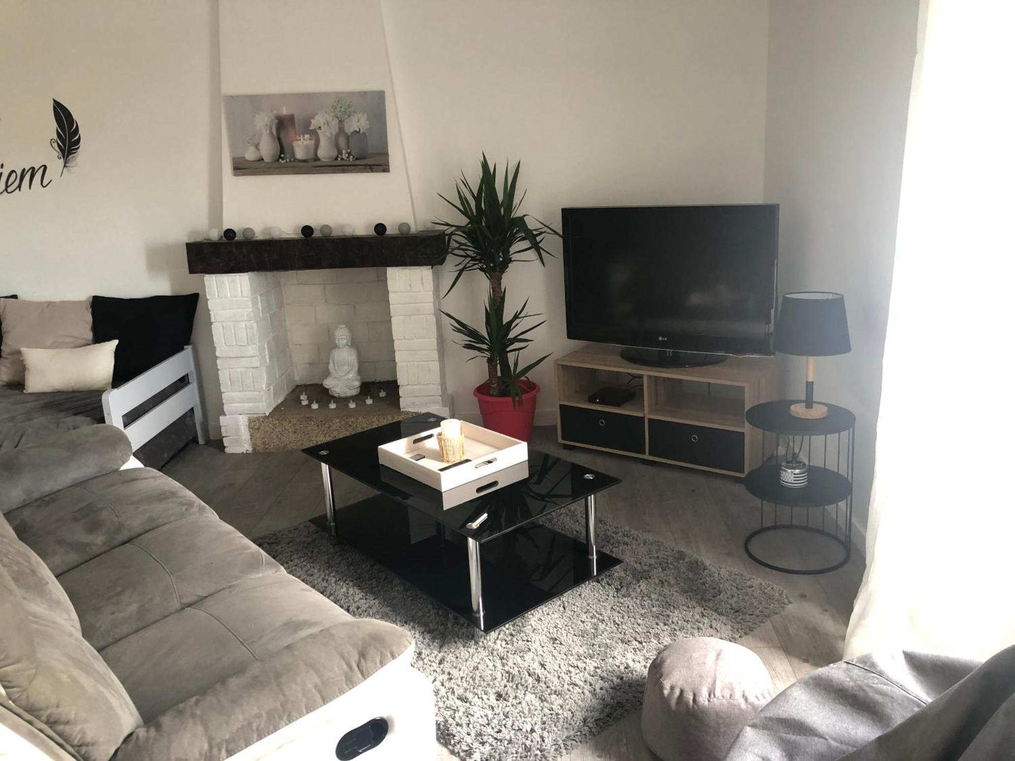 Loue Tres Bel App 75 M2 Deco Modern 150 M Port- Ville Close-Halles-Marche 15Mn Конкарно Экстерьер фото